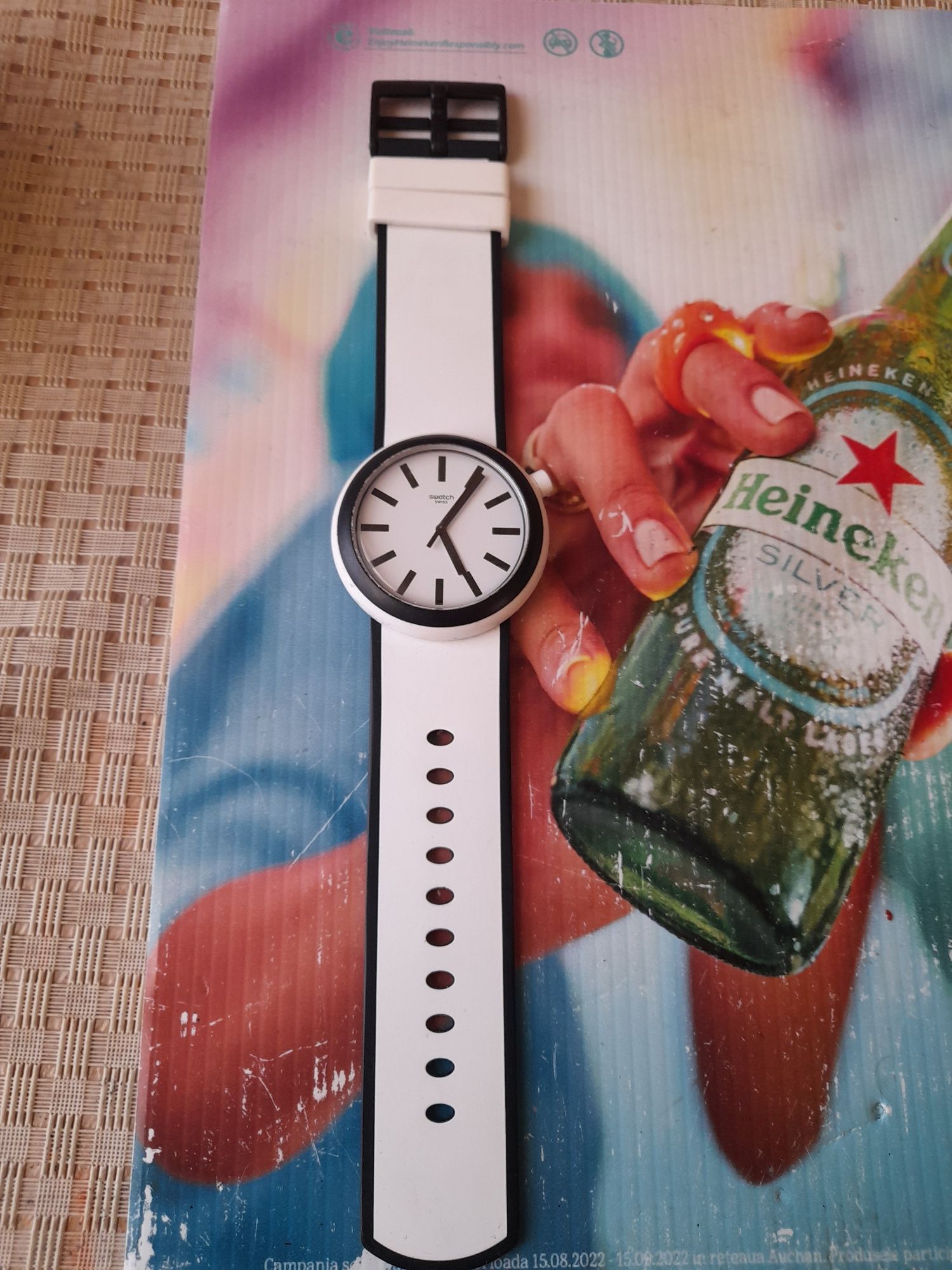 Vind ceas elvețian Swatch nou dama