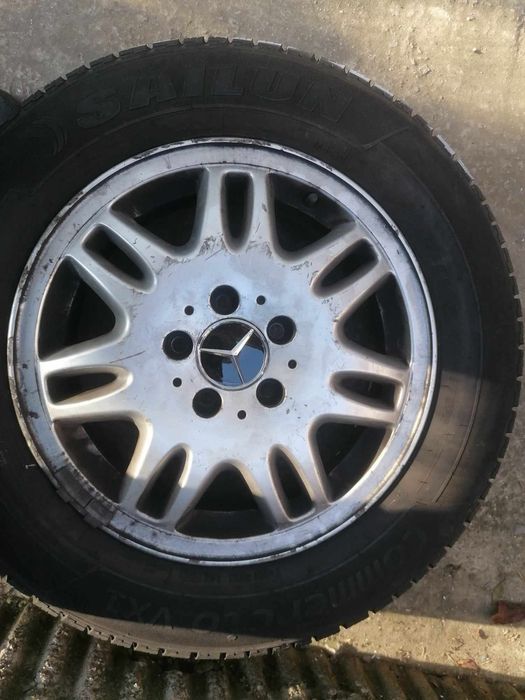 Комплект 4 гуми за бус Мерцедес О,группа Ваг