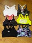 Спортни бюстиета/Nike размер L