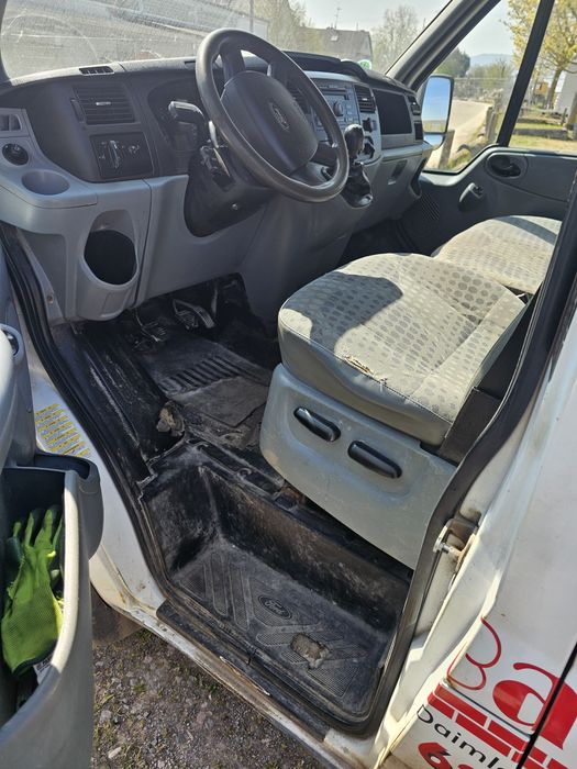 Ford transit двойна кабина