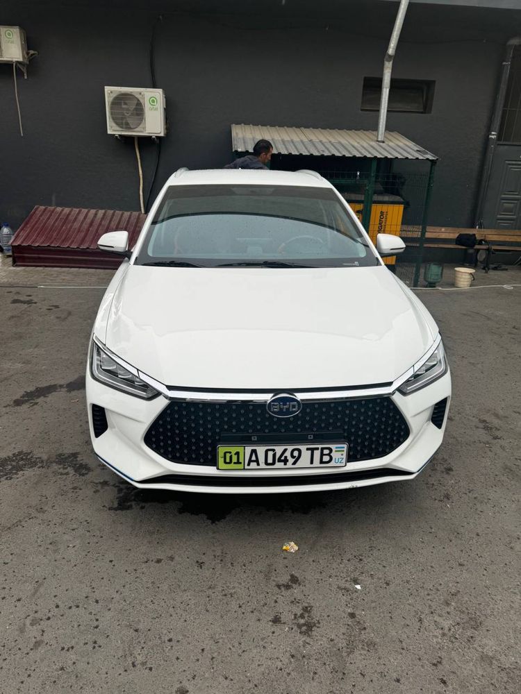 BYD E 2 sotiladi holati yahshi