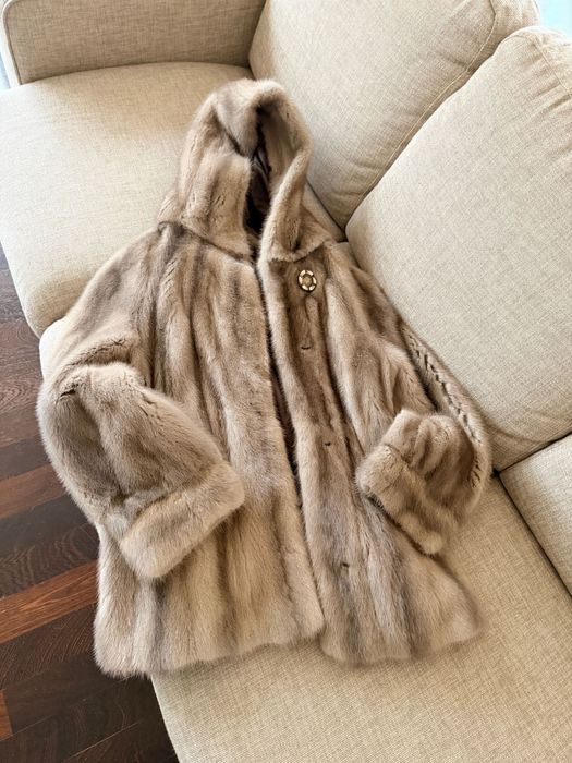 Haina de blana vizon/ nurca