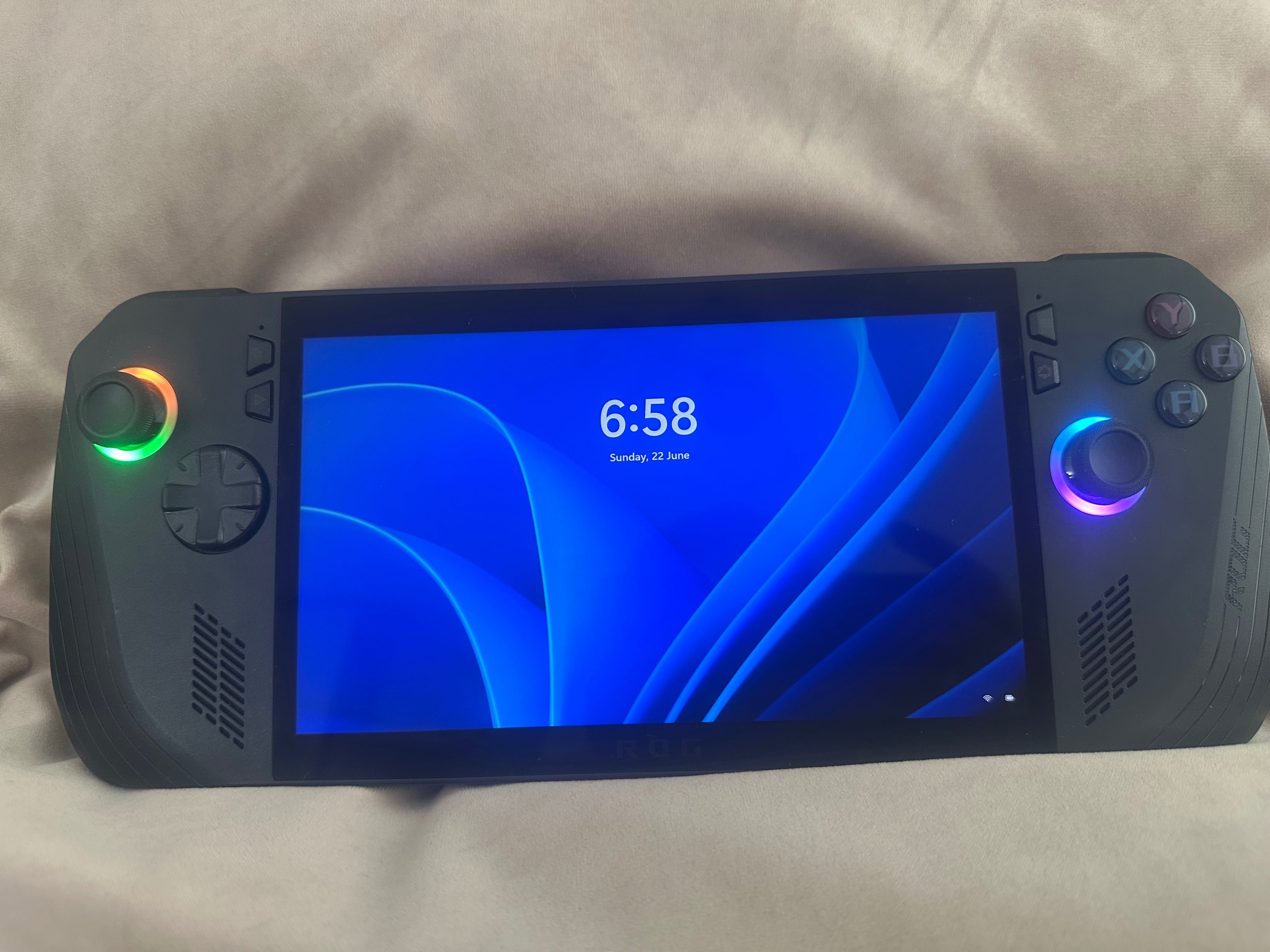 PC Handheld - ASUS ROG Ally X