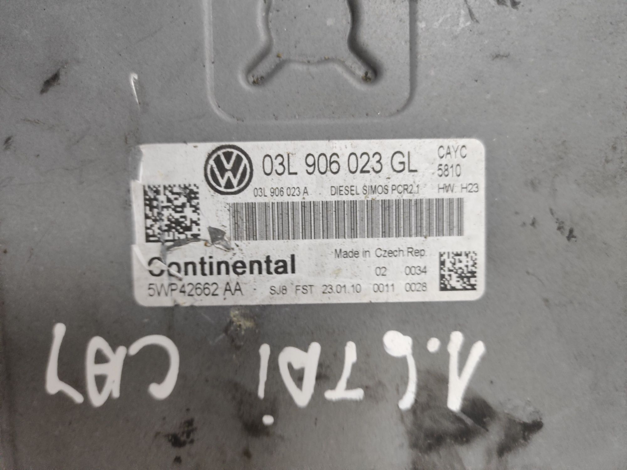 Calculator motor ECU Volkswagen 1.6 TDI CAY CAYC 2010 03L906023GL