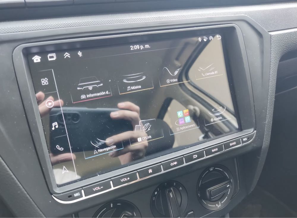 Navigatie Carplay / Android Auto 9inch 2ram 64rom Volkswagen Skoda