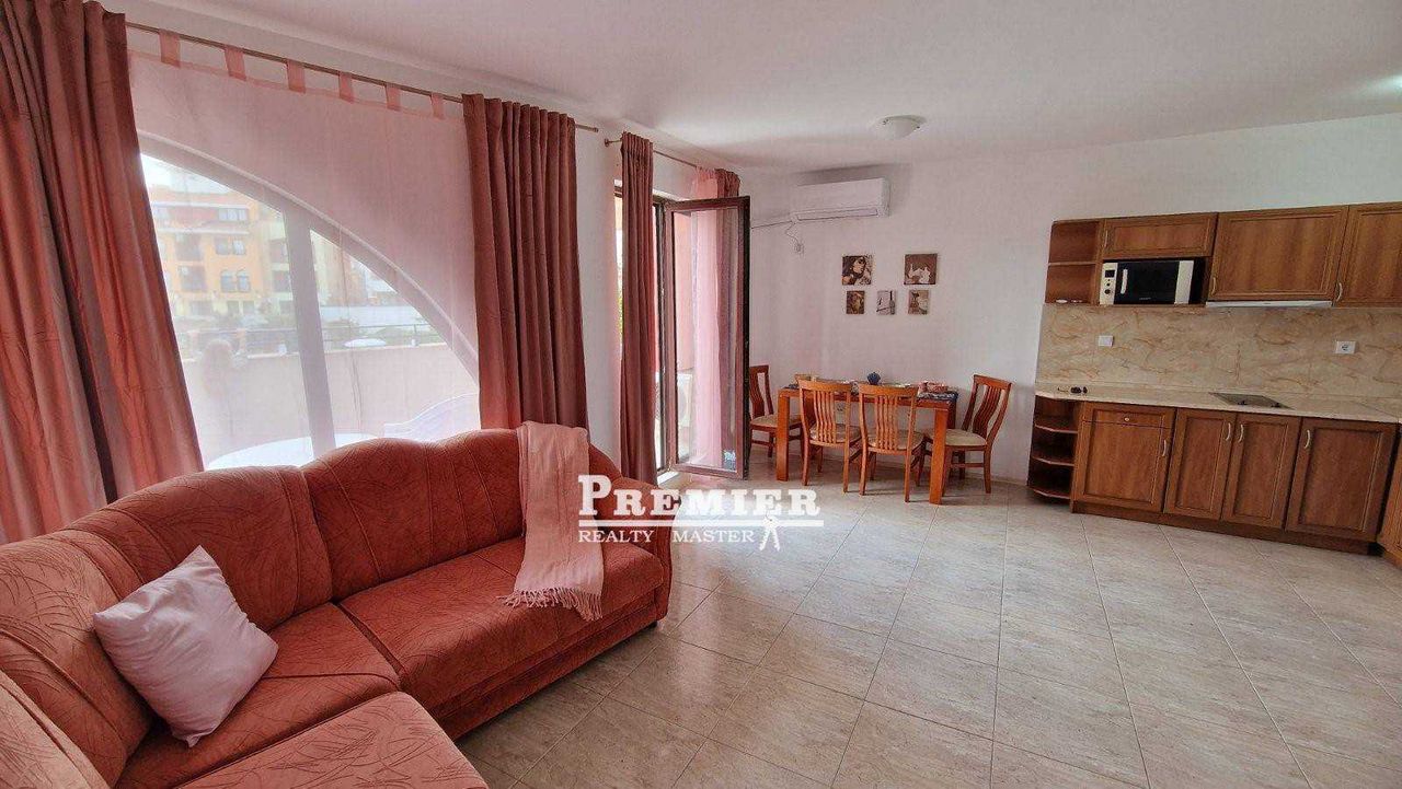 Продава се Тристаен апартамент в Ахелой - 96 кв.м за 912 €/кв.м - Снимка #1