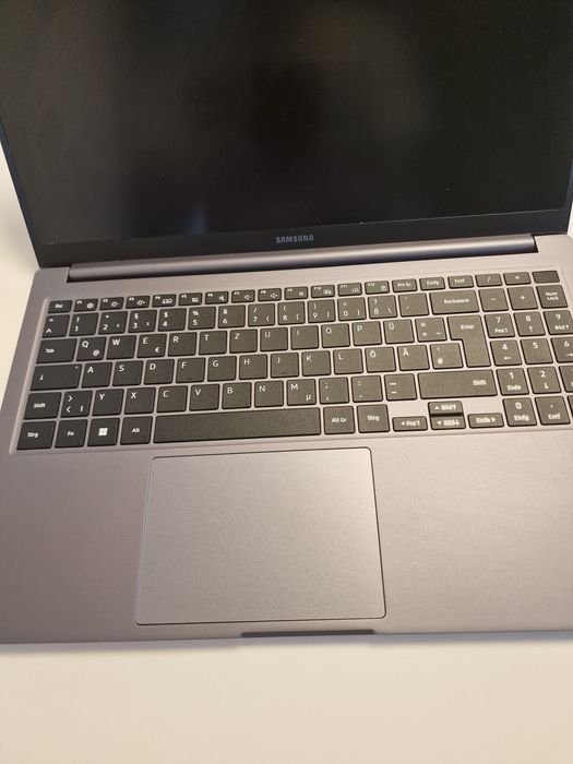 Laptop samsung galaxy book 4
