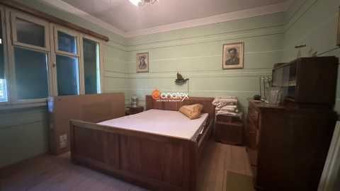 Продава двуетажна къща с РЗП 140 кв.м, с двор 400 кв.м в град Калофер