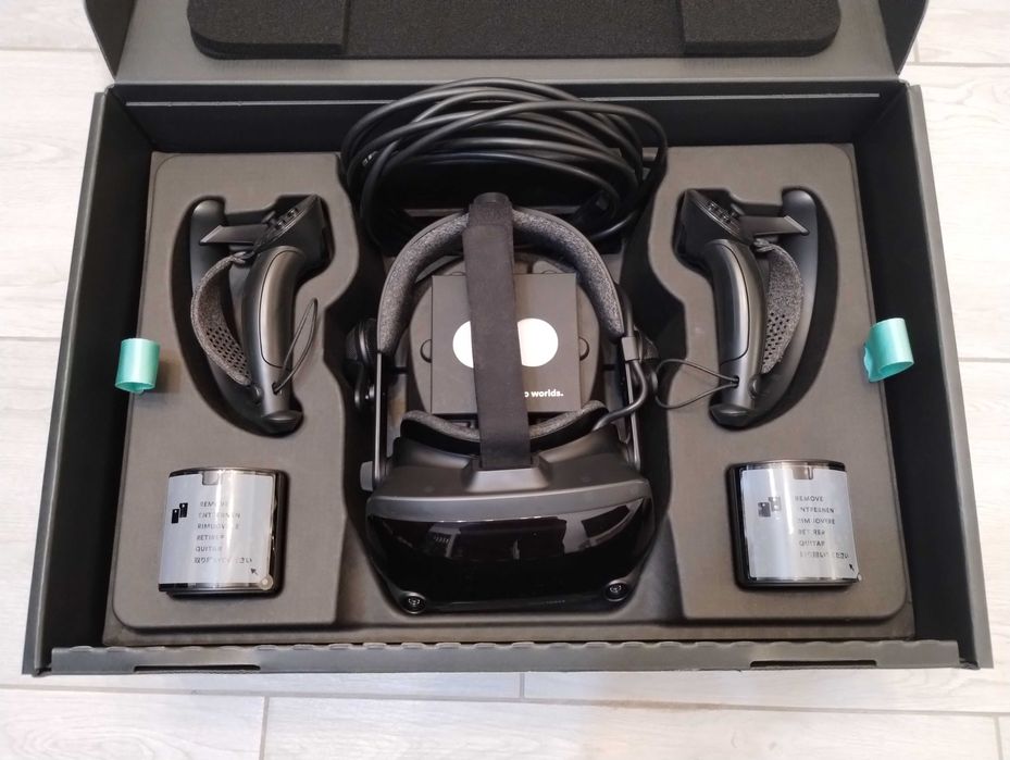 Valve Index VR Full Kit complet - stare impecabilă