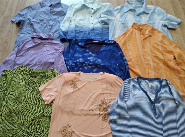 Продам новые, б/у женские блузки, размер  50-60 . Цена 1000 тенге .