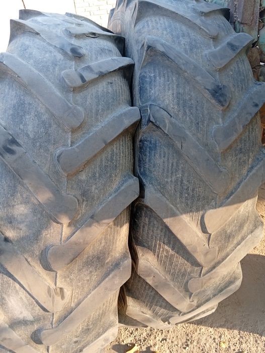 Tarktor baloni sotiladi