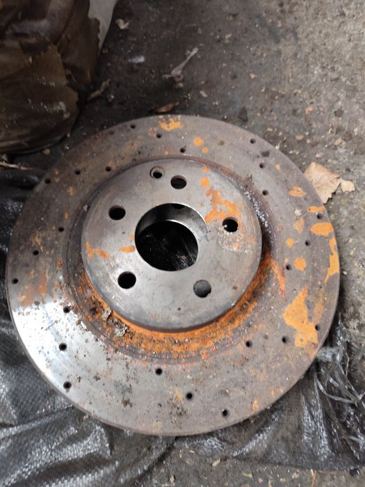 Продавам предни дискове за Mercedes 330мм