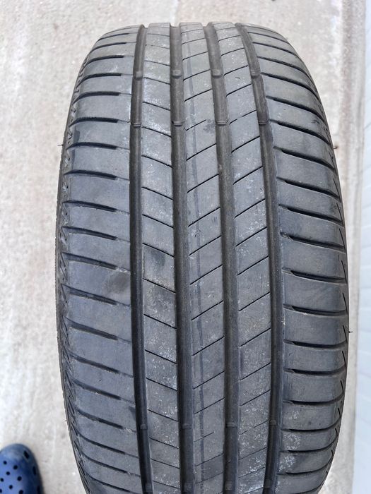 Cauciucuri de vara Bridgestone R18