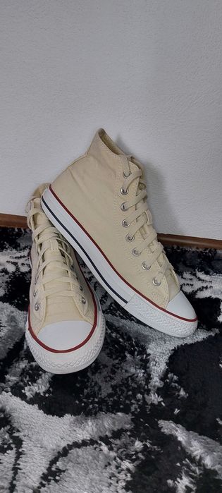 Adidaşi Converse mărimea 41