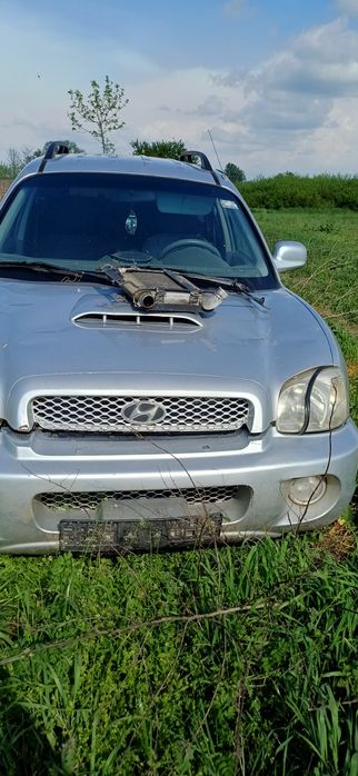 Vând Hyundai santafee