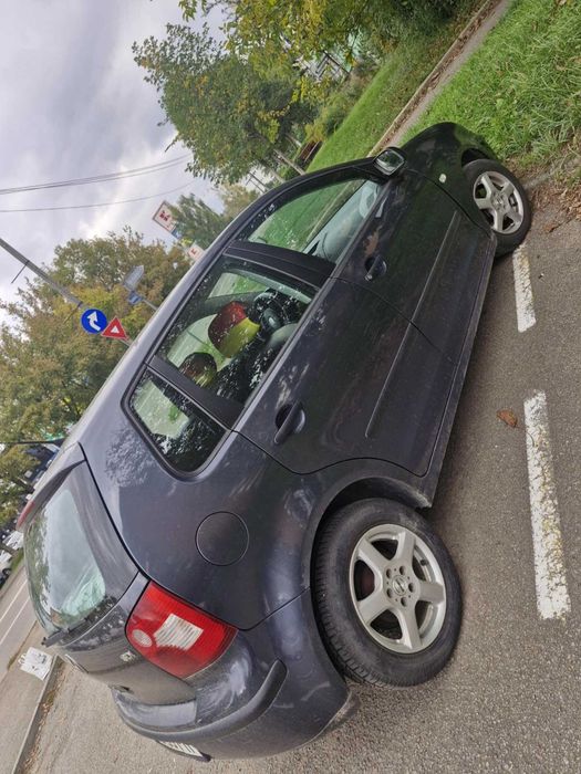 Vând Volkswagen polo 1.9 sdi
