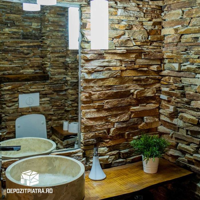 Mrgini Fasii, Piatra Naturala