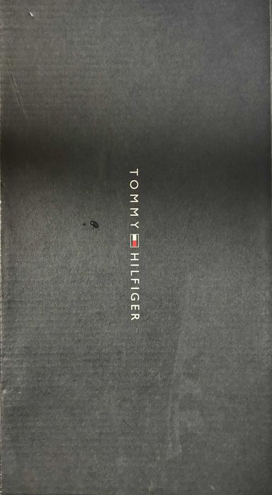 TOMMY HILFIGER -  дамски маратокнки  № 39,5