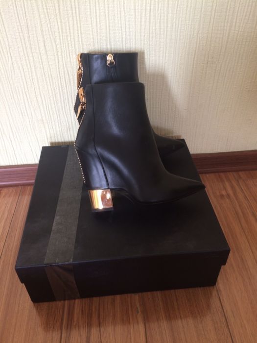 Продам итальянские ботинки,осень,новые