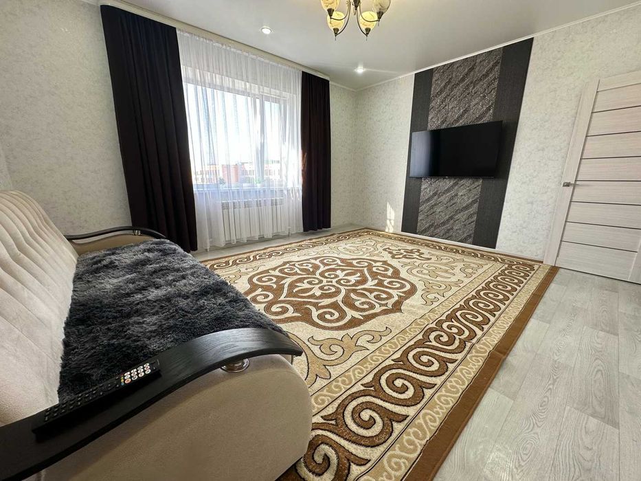 Продам 1 комнатную квартиру в р-н Аэропорта