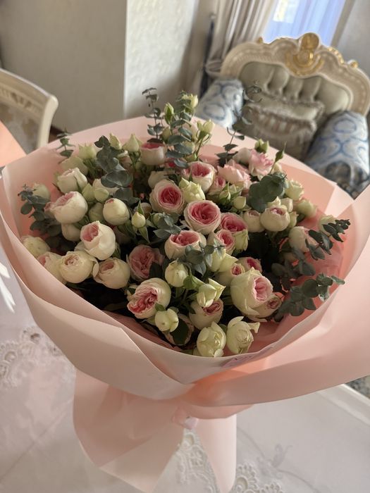 Красивый букет, нежный, идеально для подарка