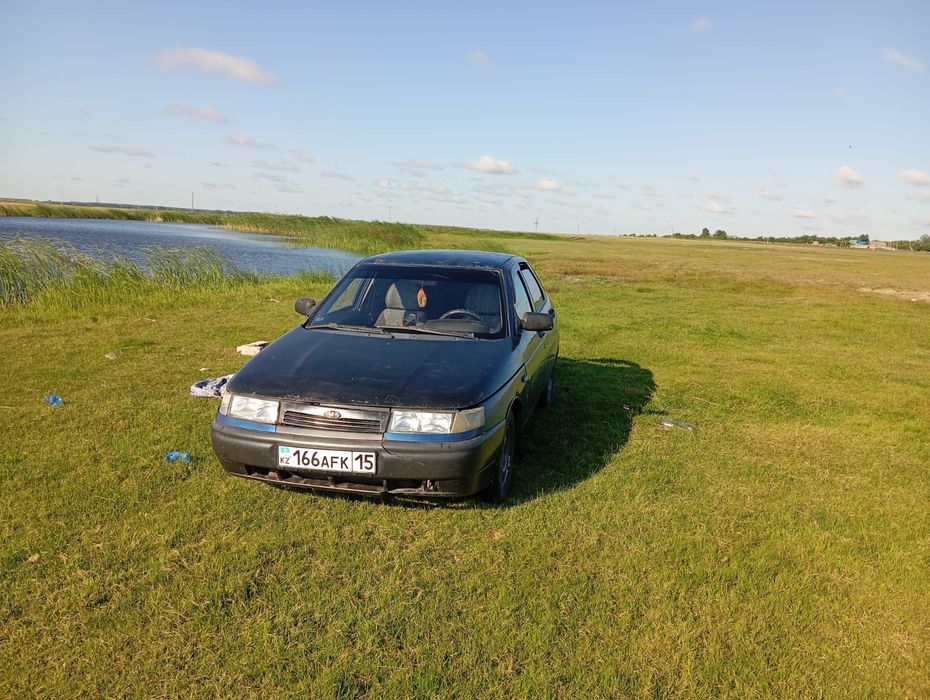 Продам ВАЗ 2112 .