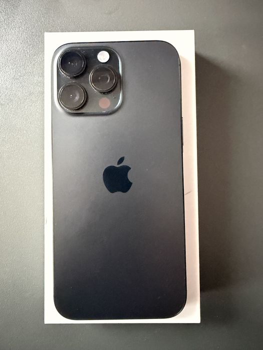 iPhone 16 Pro Max 256gb в гаранция