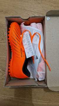 Ghete fotbal teren sintetic Adidas Predator Accuracy.4 36.5