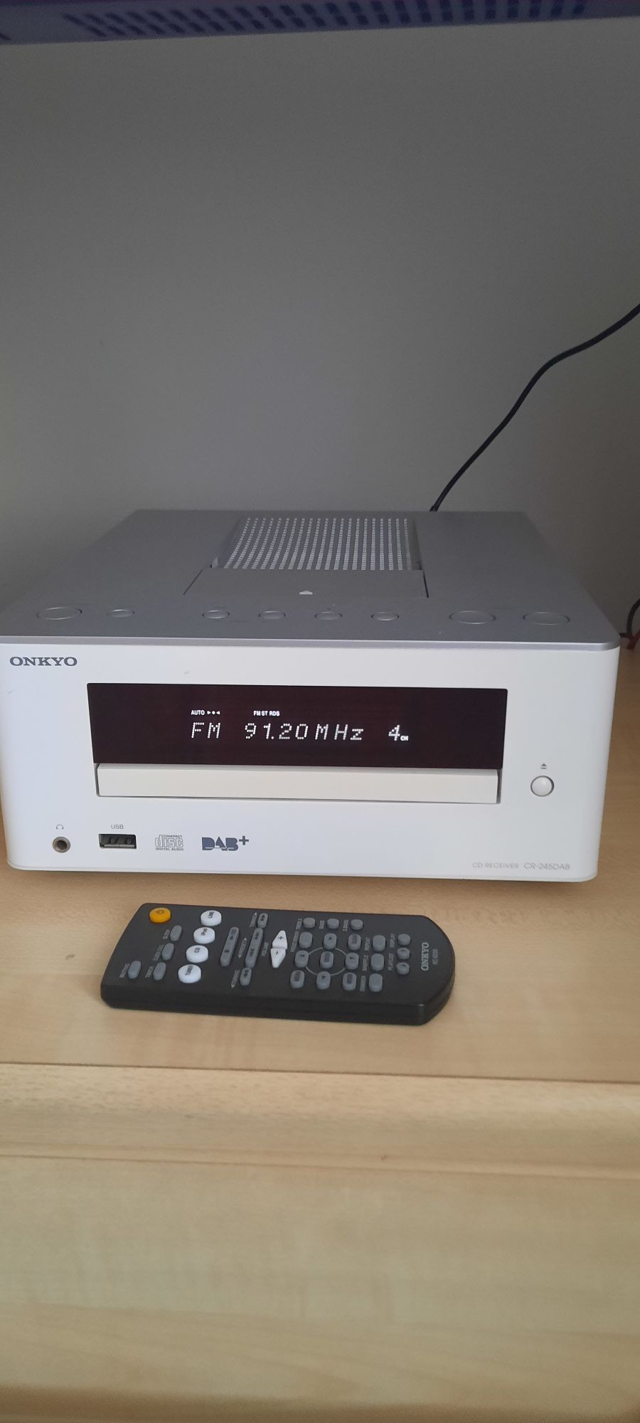 Onkyo cr 245 cu telecomanda