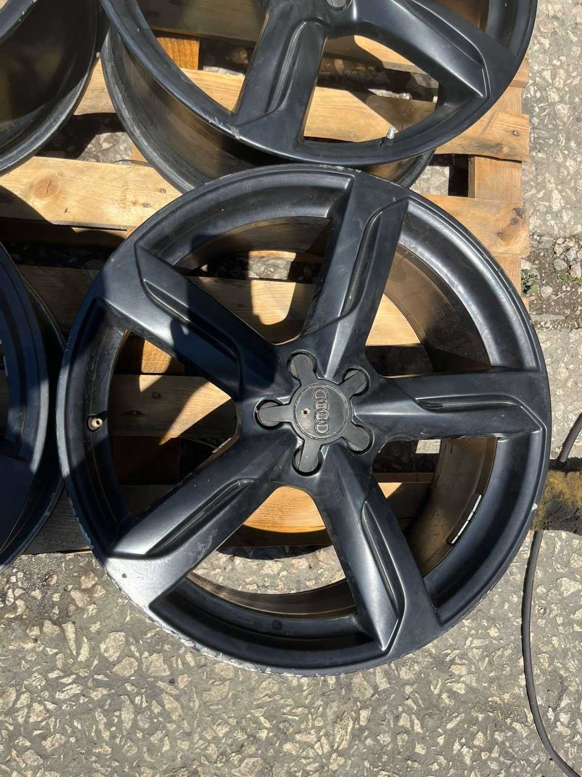 Джанти AUDI Q5 A5 S5 8R0601025D 8.5JX20H2, ET33 ном 181