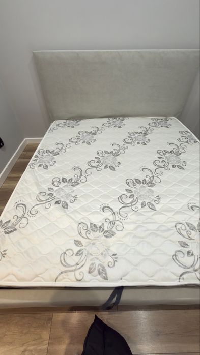 Продам матрас ортопедический 1800х2000