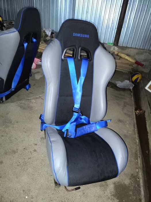 Recaro сиденье 2