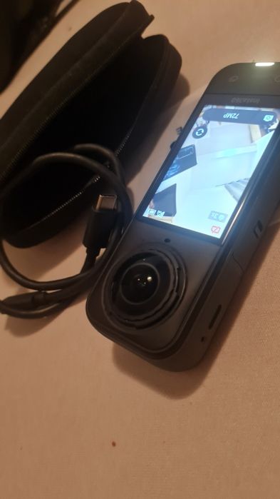 Vând insta 360 X5