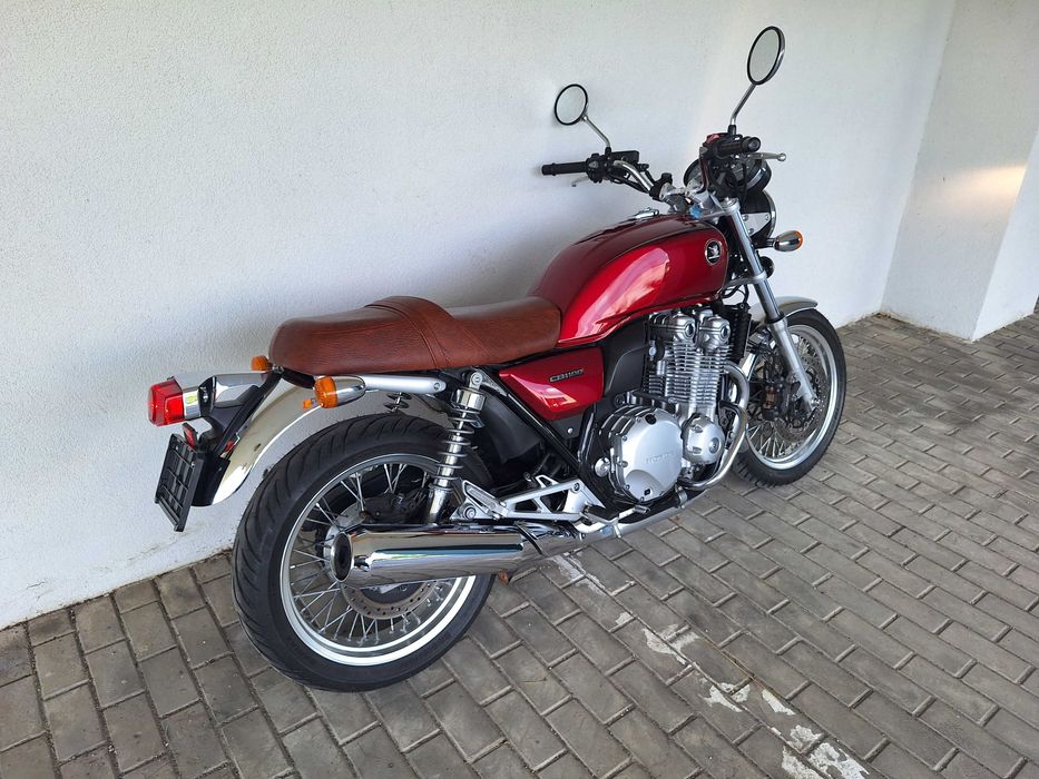 Motoyard vinde Honda CB1100SA , un clasic modern Rate