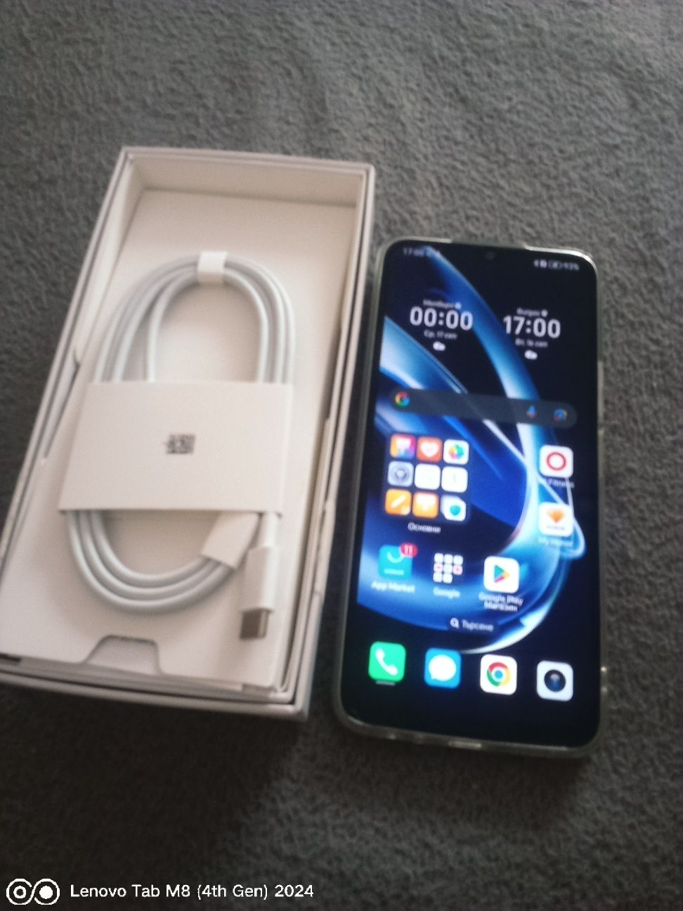 Honor X6B,8/128 GB,5200mAh,зелен на цвят,нов.Със всички екстри