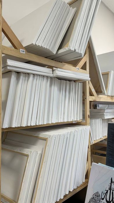 Холсты на подрамнике оптом