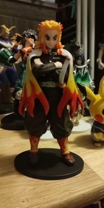 Figurina Anime Demon Slayer Kyojuro Rengoku