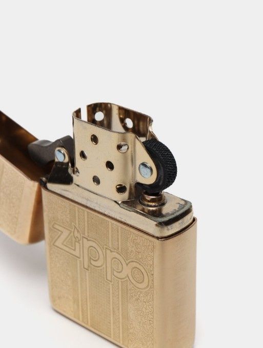 Zippo Gold sotiladi