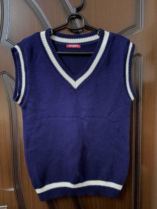 Лонгсливы и свитера