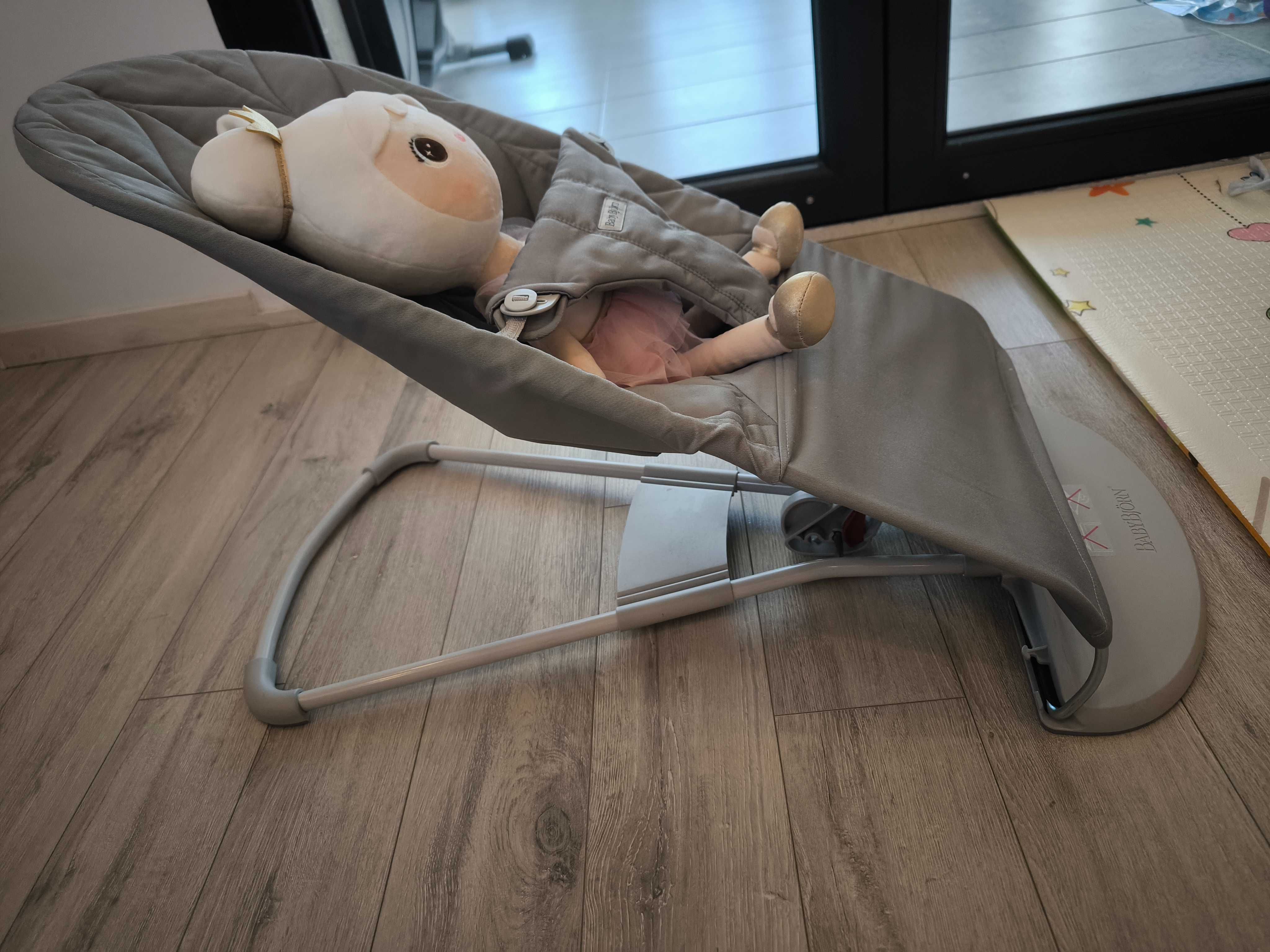 Balansoar babybjorn gri deschis