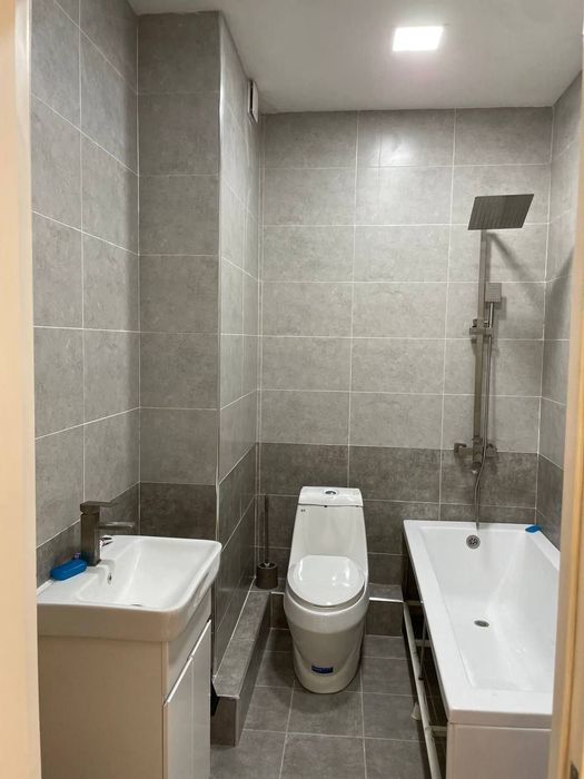 Продаю 2 ком кв в Паркентском