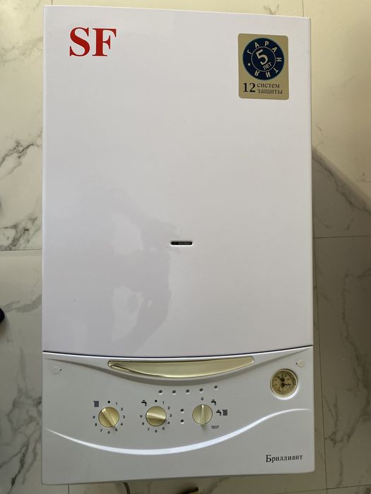 Газовый кател SF бриллиант.Два в одном на 270 м.квадратов