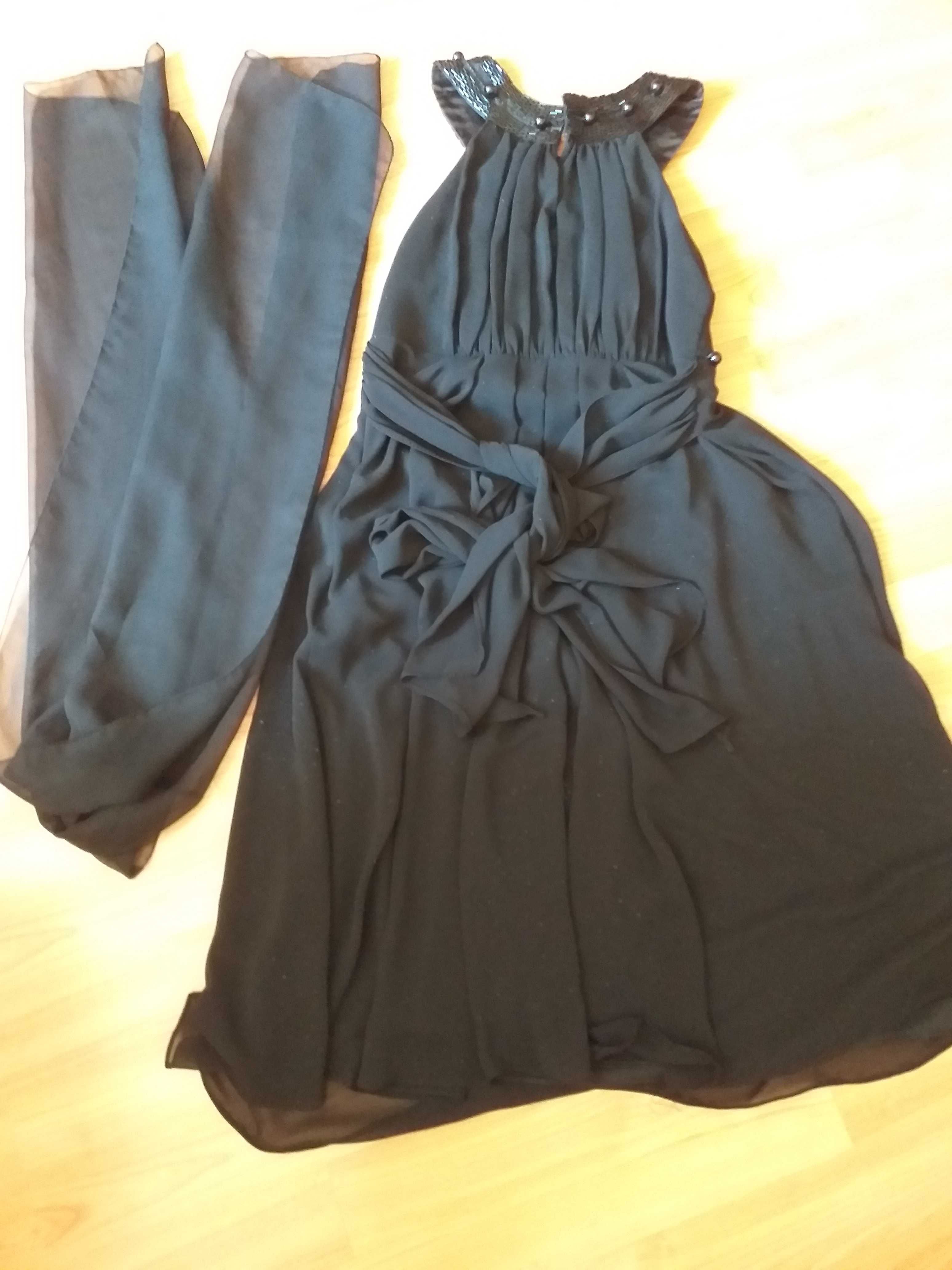 Rochie  de seara din voal cu eșarfă de culoare  neagra