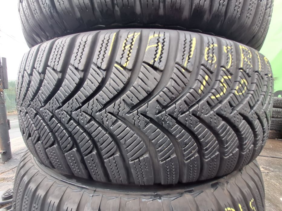 4 anvelope iarna 195/65r15 Hankook Montaj Gratuit