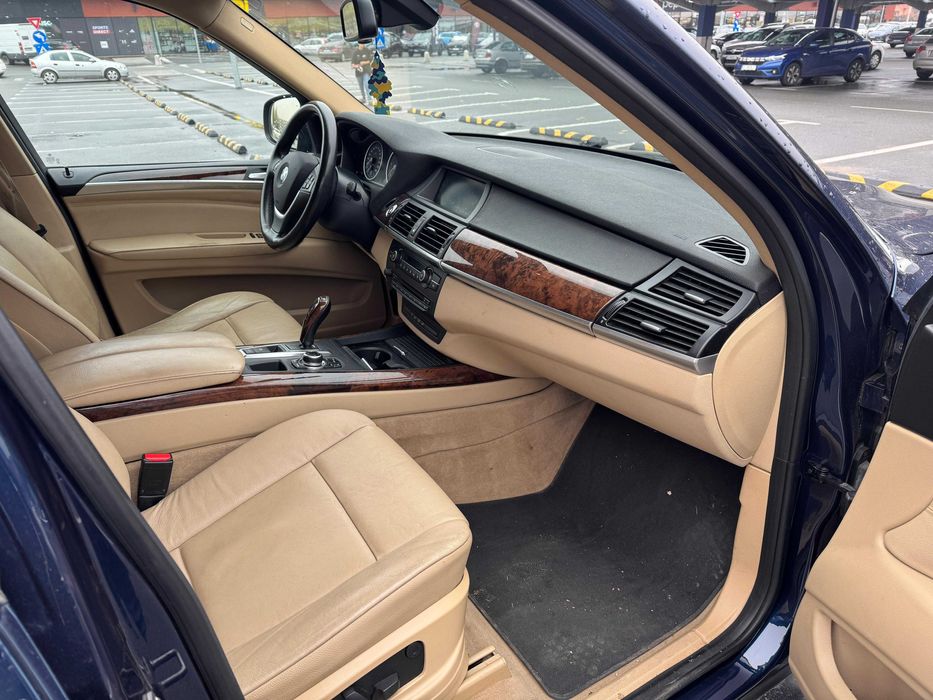 BMW X5 x-drive E70
