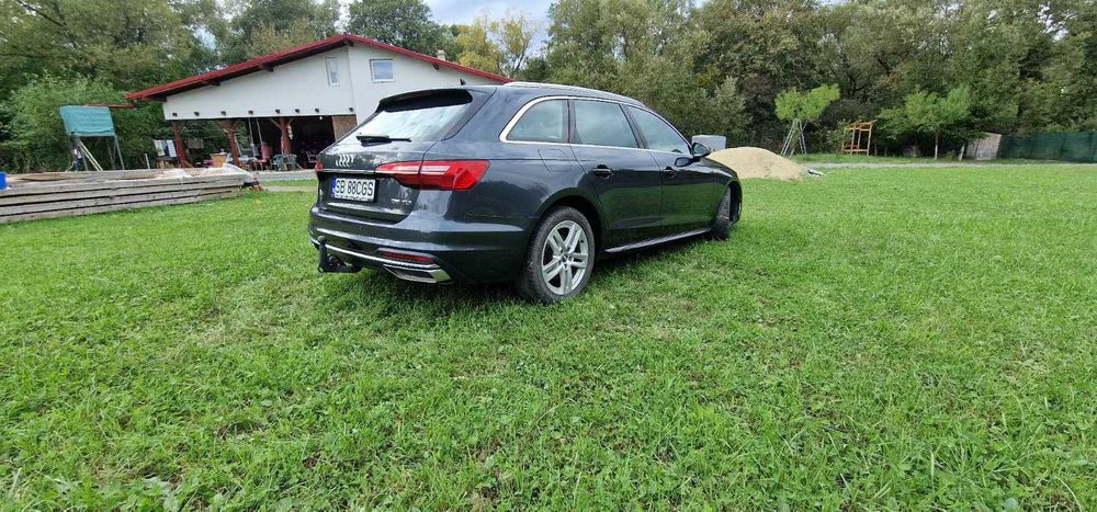 Vând Audi A4 Break