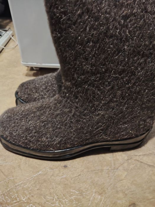 Продам новые  Валенки.