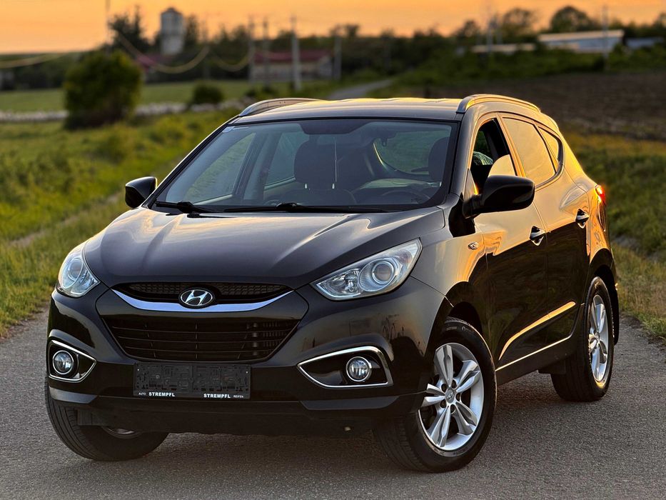 HYUNDAI IX35 2.0 D 4x4 EURO 5 Impecabil Adus recent !