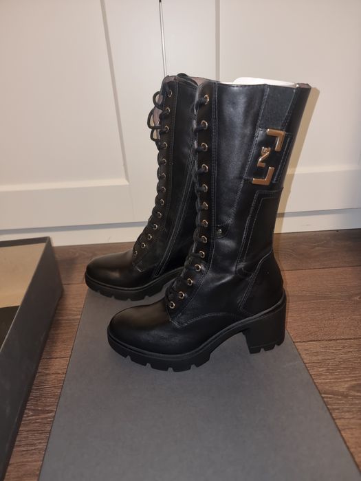 Дамски боти на ток / кубинки 37 номер