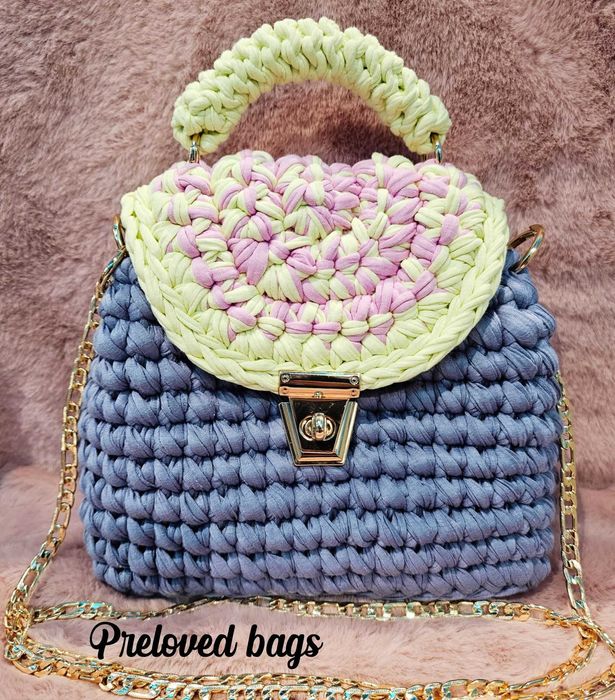 Ръчно плетена чанта